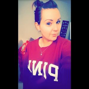 Meet your Posher, Annie