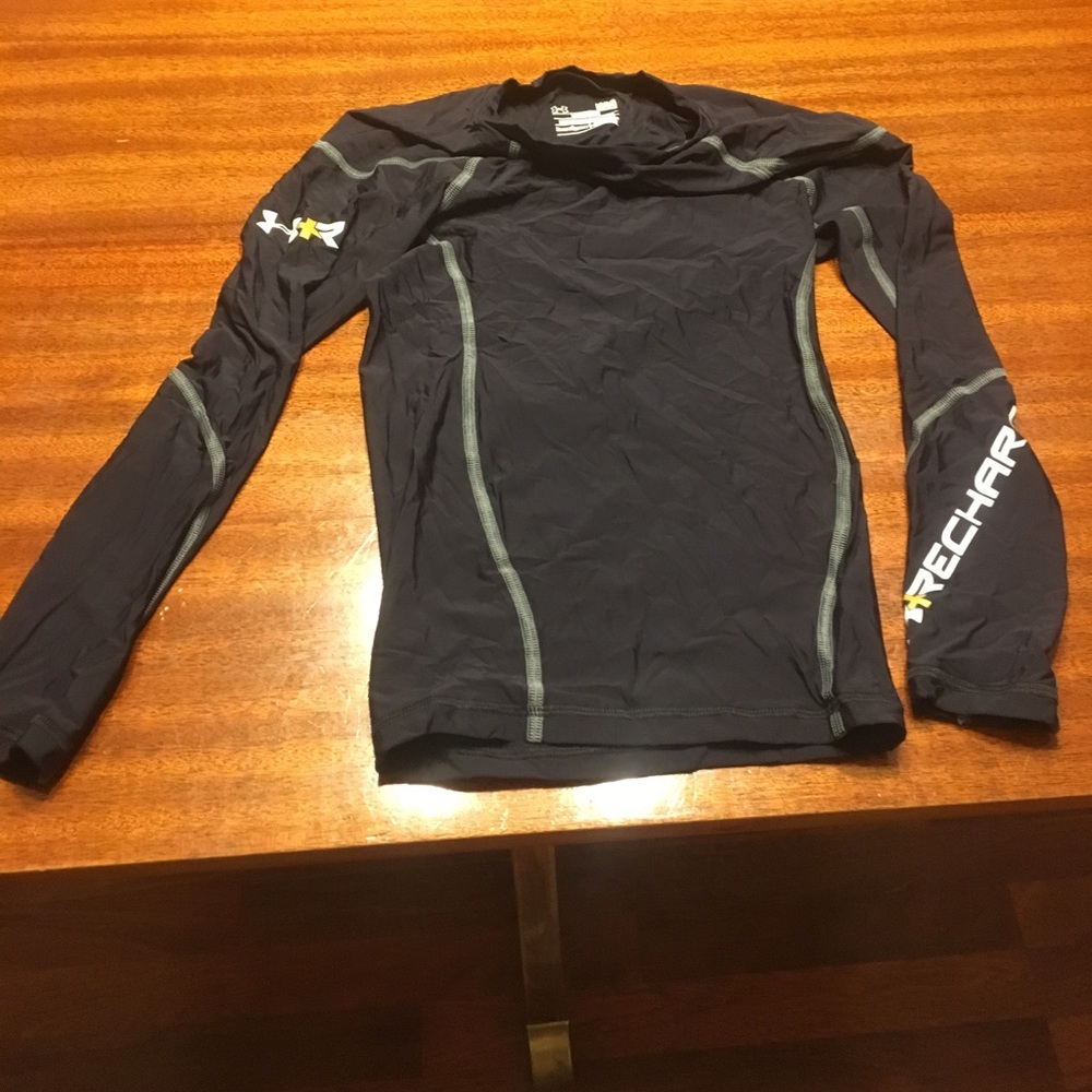 Under Armor heat gear Lg compression shirt