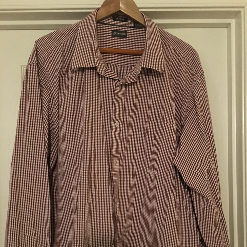 Men’s long sleeve button up