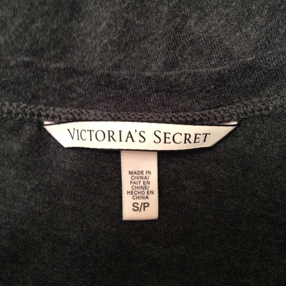 Victoria's Secret Top - Picture 4 of 5