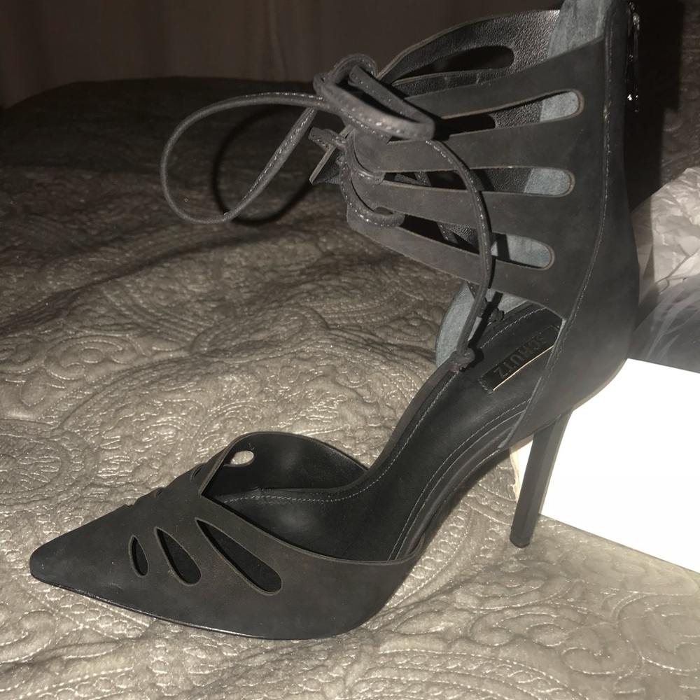 Schutz tie up pointed toe heel-New in box