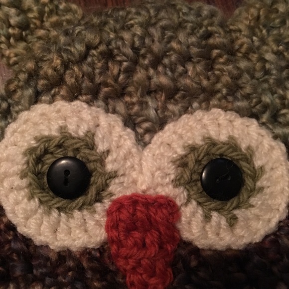 Newborn knitted Beanie - Picture 2 of 3