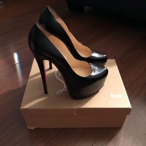 Christian Louboutin  daffodile