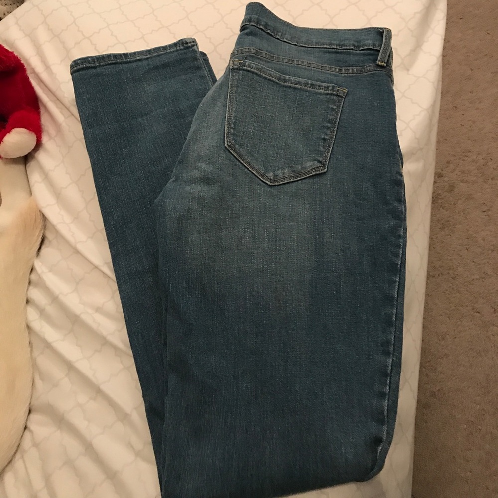 Old Navy jeans never worn