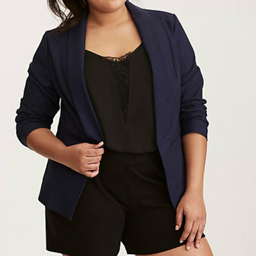 30% off!🔥Women's PLUS SIZED Blazer🔥