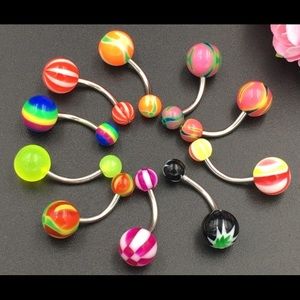 Lot of 30 belly button rings