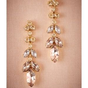 Crystal petals earrings from Sorrelli at bhldn!