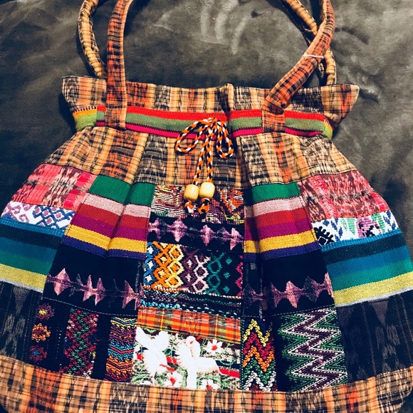 Beautiful handwoven purse - Picture 1 of 2