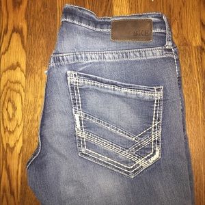 BKE Carter 32L (stretch fit)