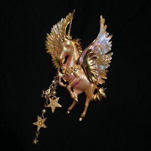 Kirks Folly Pegasus pin. Measures a little over 3"