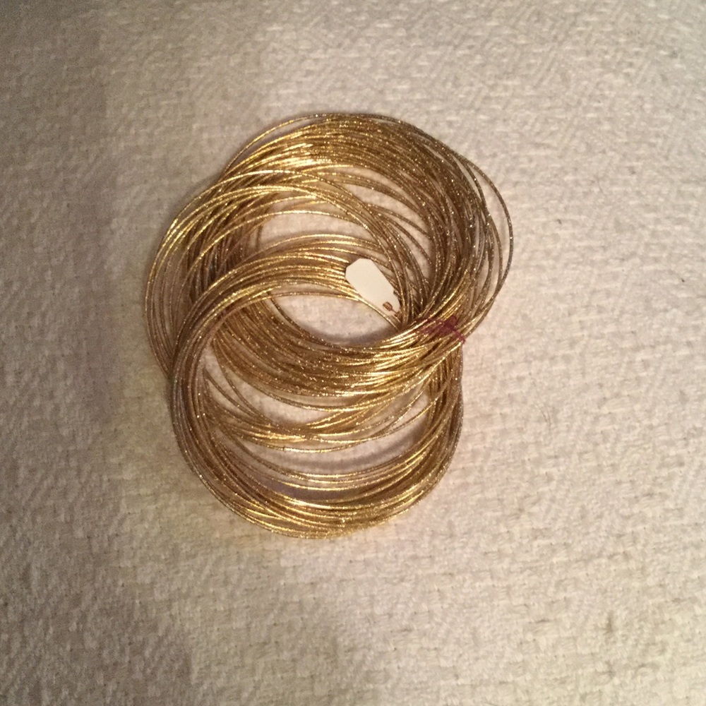 Gold bangle bracelet