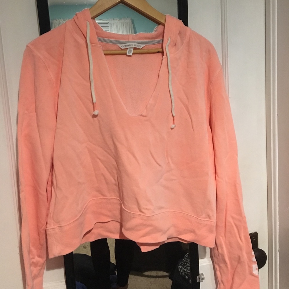 Victoria's Secret CROPPED hoodie.READ DESCRIPTION