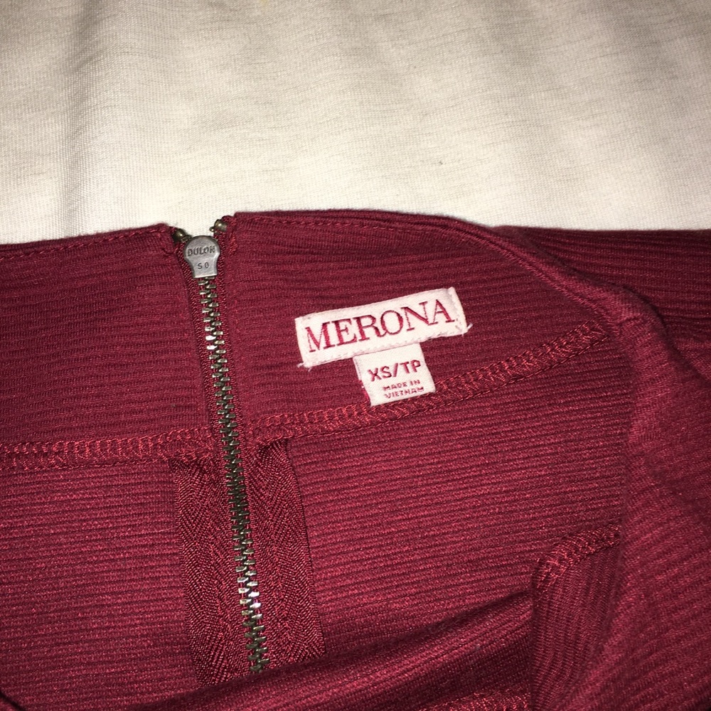 Merona maroon fitted pullover - Picture 4 of 4