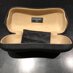 Authentic Chanel Sunglasses Case and cloth