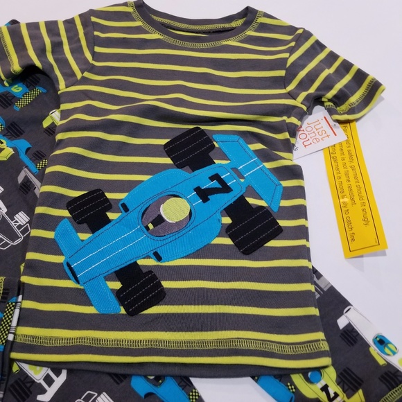 Carter's 4 piece Outfit 4T Stripes Car - Picture 6 of 6
