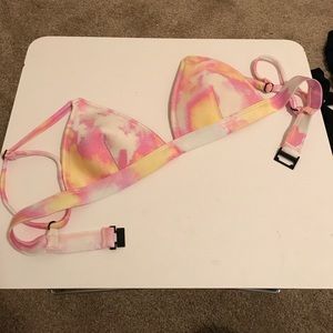 Triangl Bikini