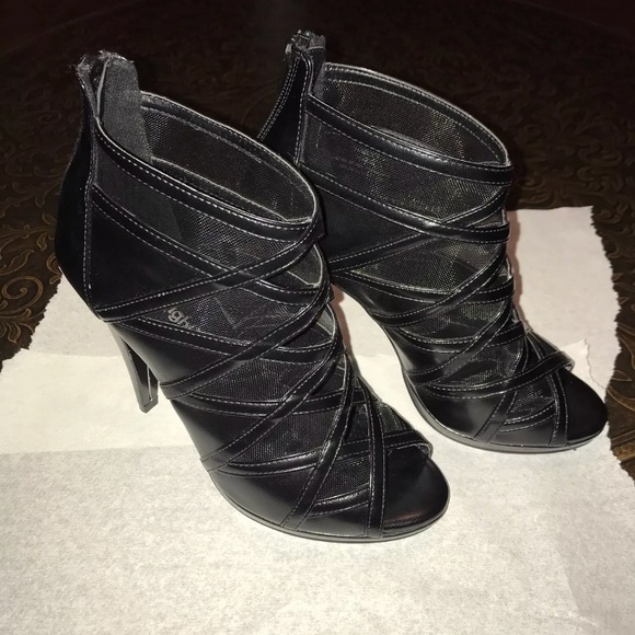 Lime light Heels 👠 size 6 - Picture 2 of 2