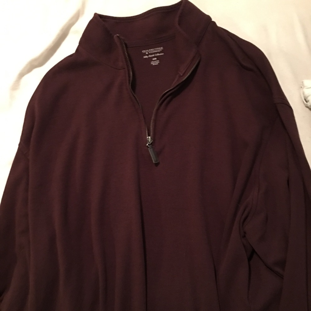 Men’s half zip  pull over