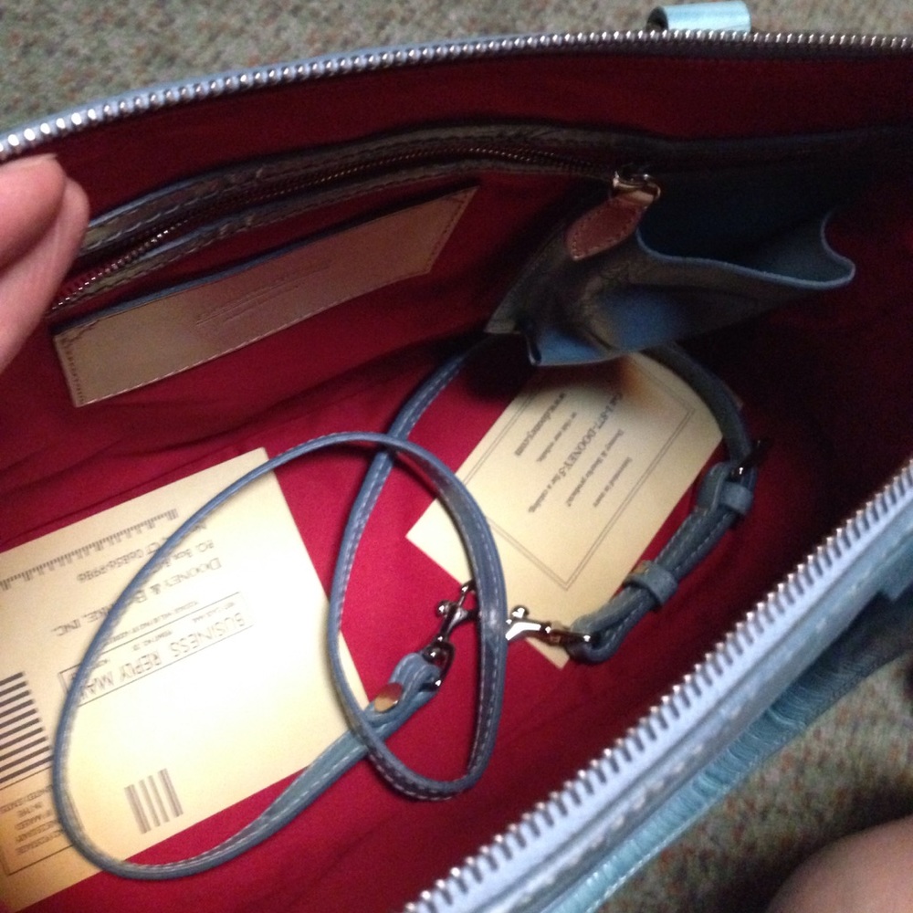 Dooney and Bourke blue alligator satchel Nwt - Picture 4 of 8