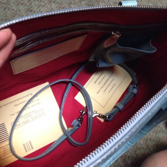 Dooney and Bourke blue alligator satchel Nwt - Picture 4 of 8