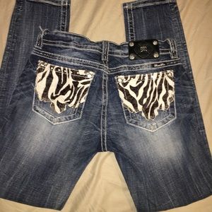 Miss Me size 30 Signature Rise Skinny