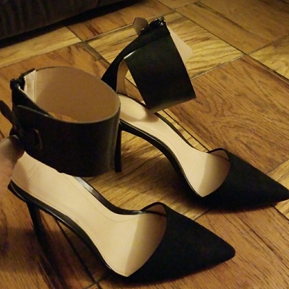 Zara ankle strap pointy toe pump