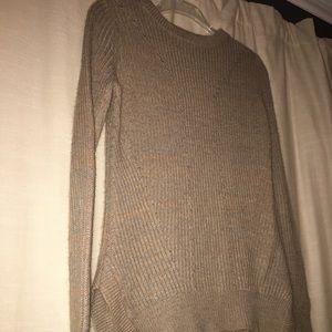 Mossimo tan and grey sweater detailed stitch