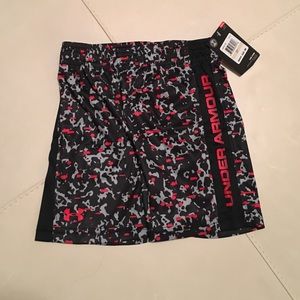 Under armour  boys short