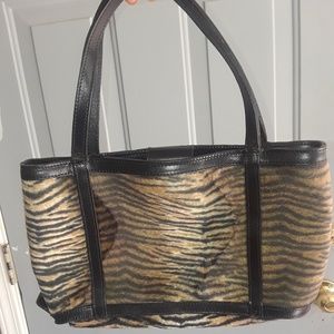 Tiger strip purse