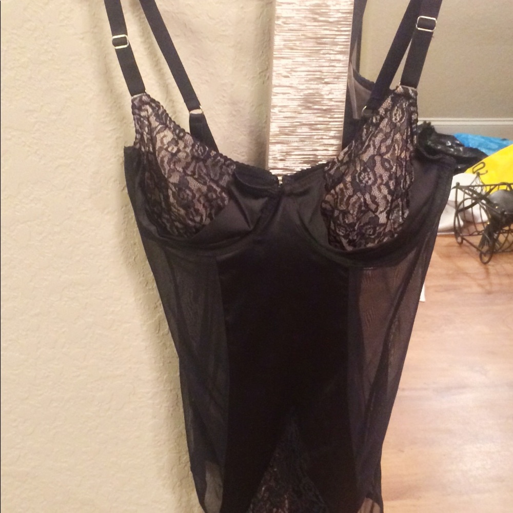 Victoria's Secret Lingerie 36C
