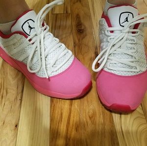 Valentines day edition - pink Jordan's