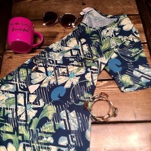 ❗️NEW❗️LuLaRoe Size XXS Perfect Tee - Never Worn