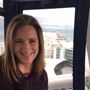 Meet your Posher, Jennifer