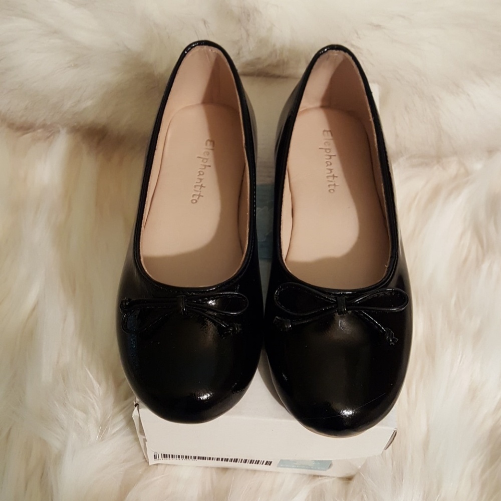Little girl-elephantito  Black Patent shoes