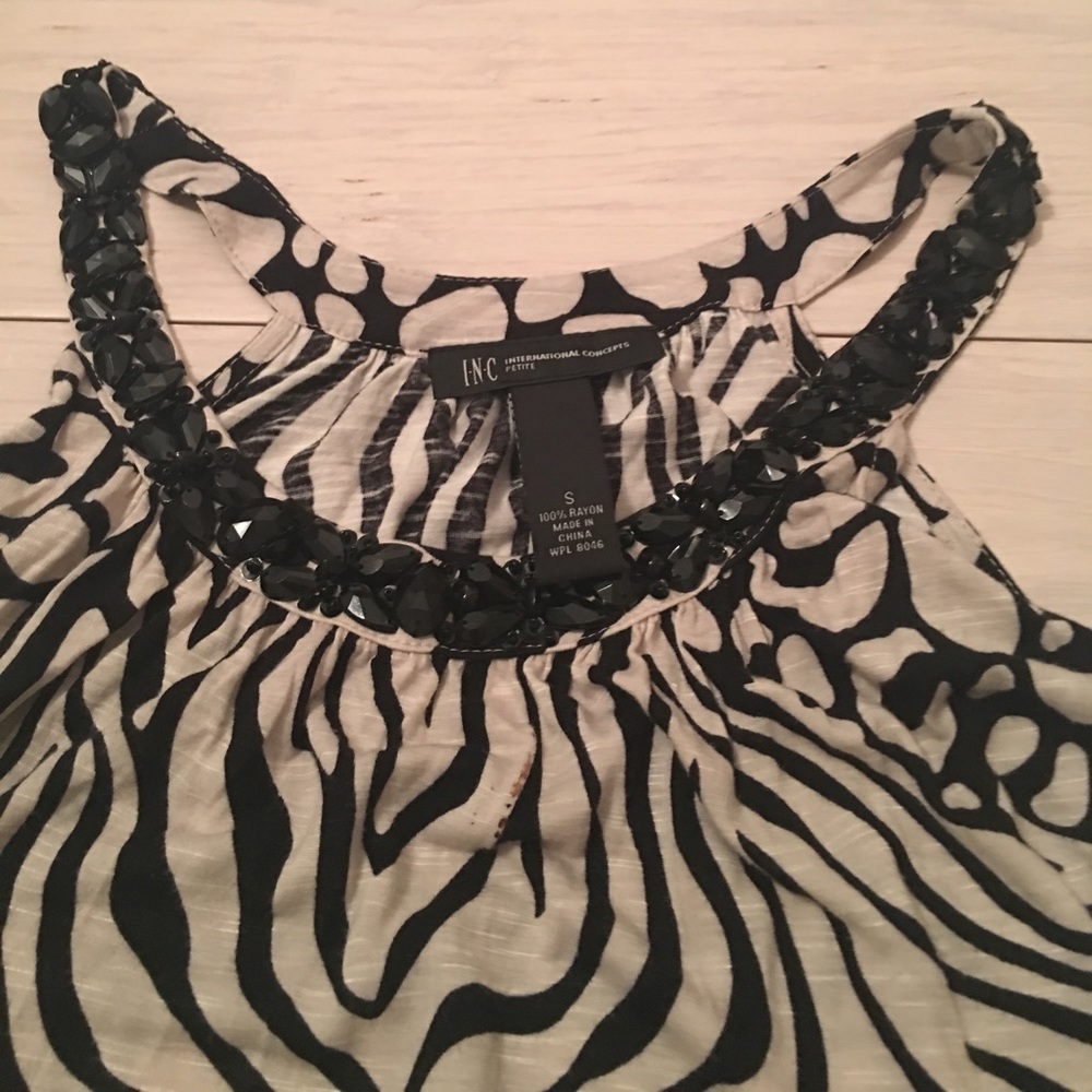 Tank - Picture 2 of 4