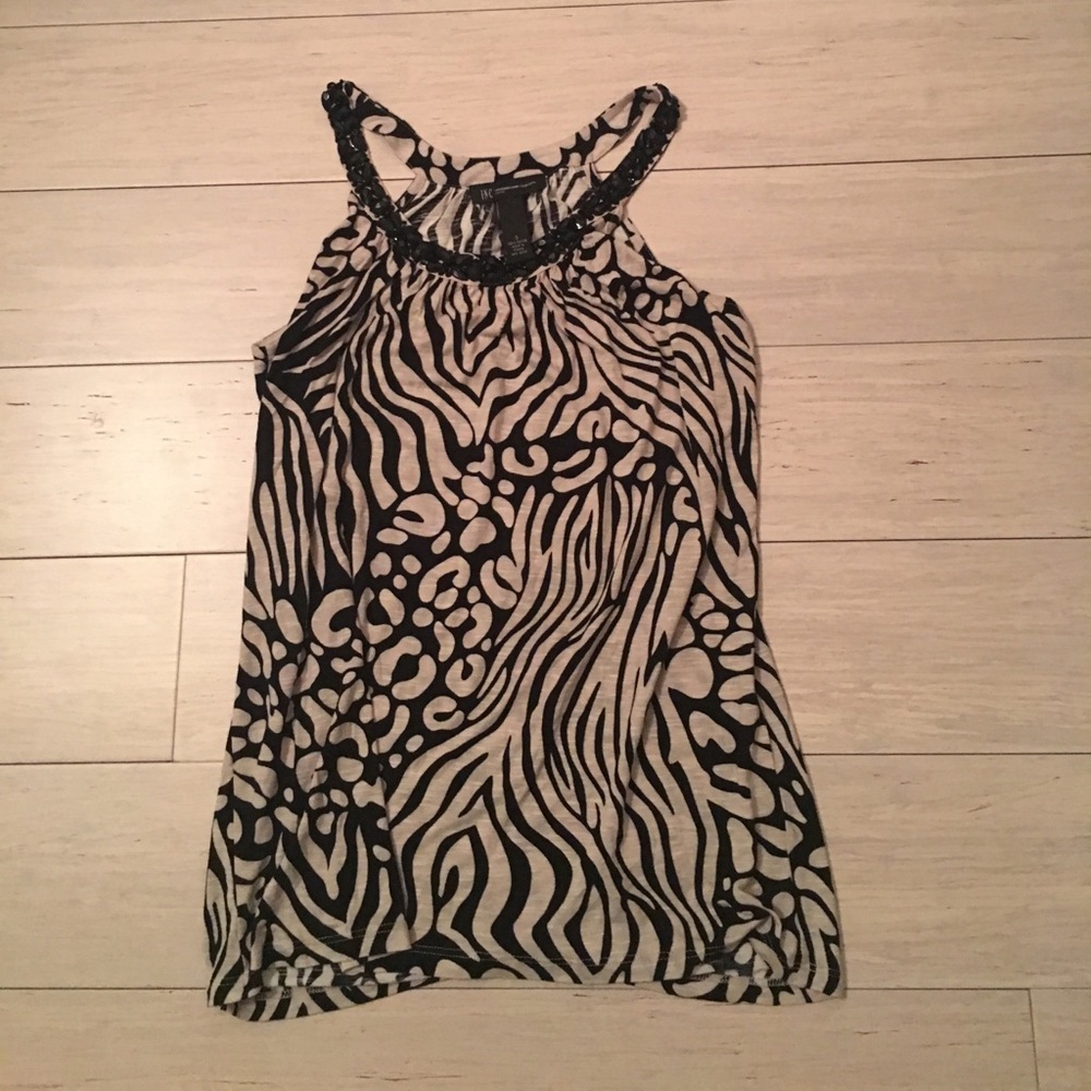 Tank - Picture 3 of 4