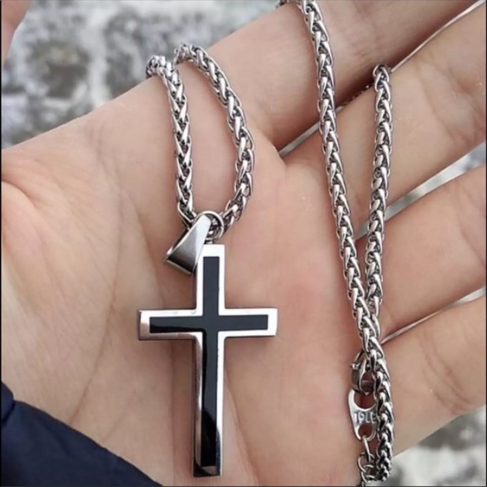 New stainless steels cross necklace