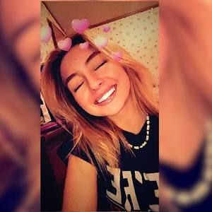 Meet your Posher, Casey