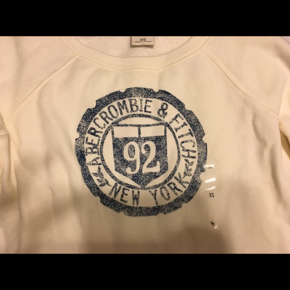 Abercrombie & Fitch crew neck sweater - Picture 3 of 6