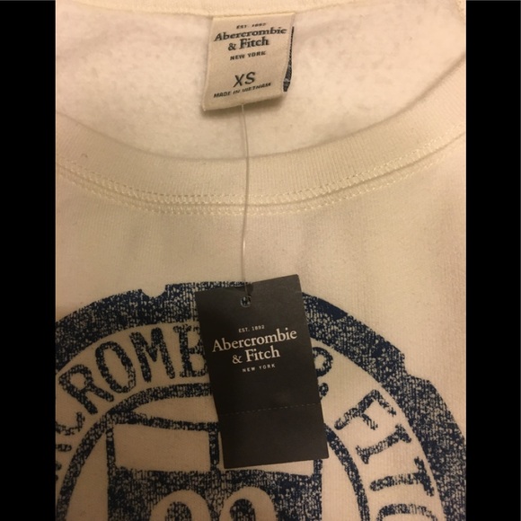 Abercrombie & Fitch crew neck sweater - Picture 6 of 6