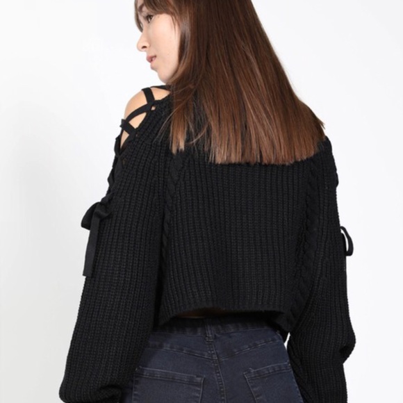 Vera Moda Tie Sleeve Sweater - Picture 2 of 8