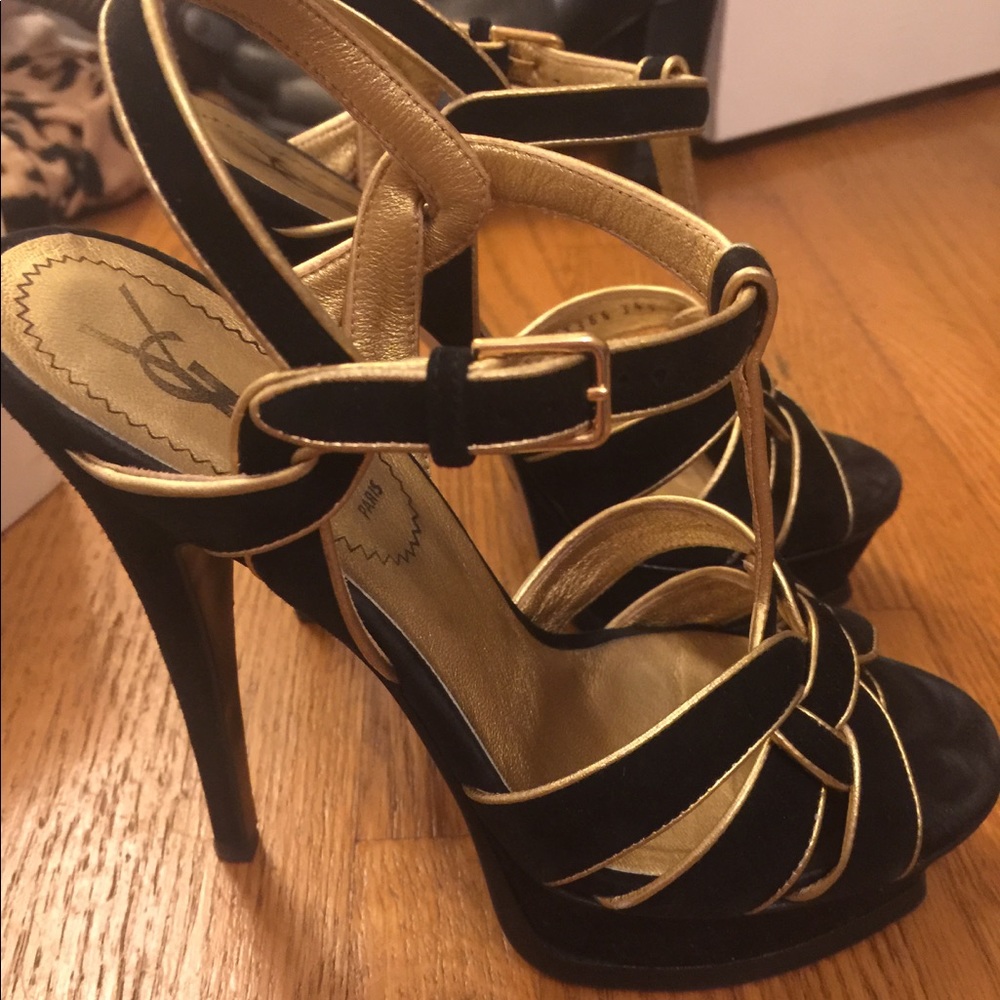 yves saint laurent/ YSL tribute size 34.5