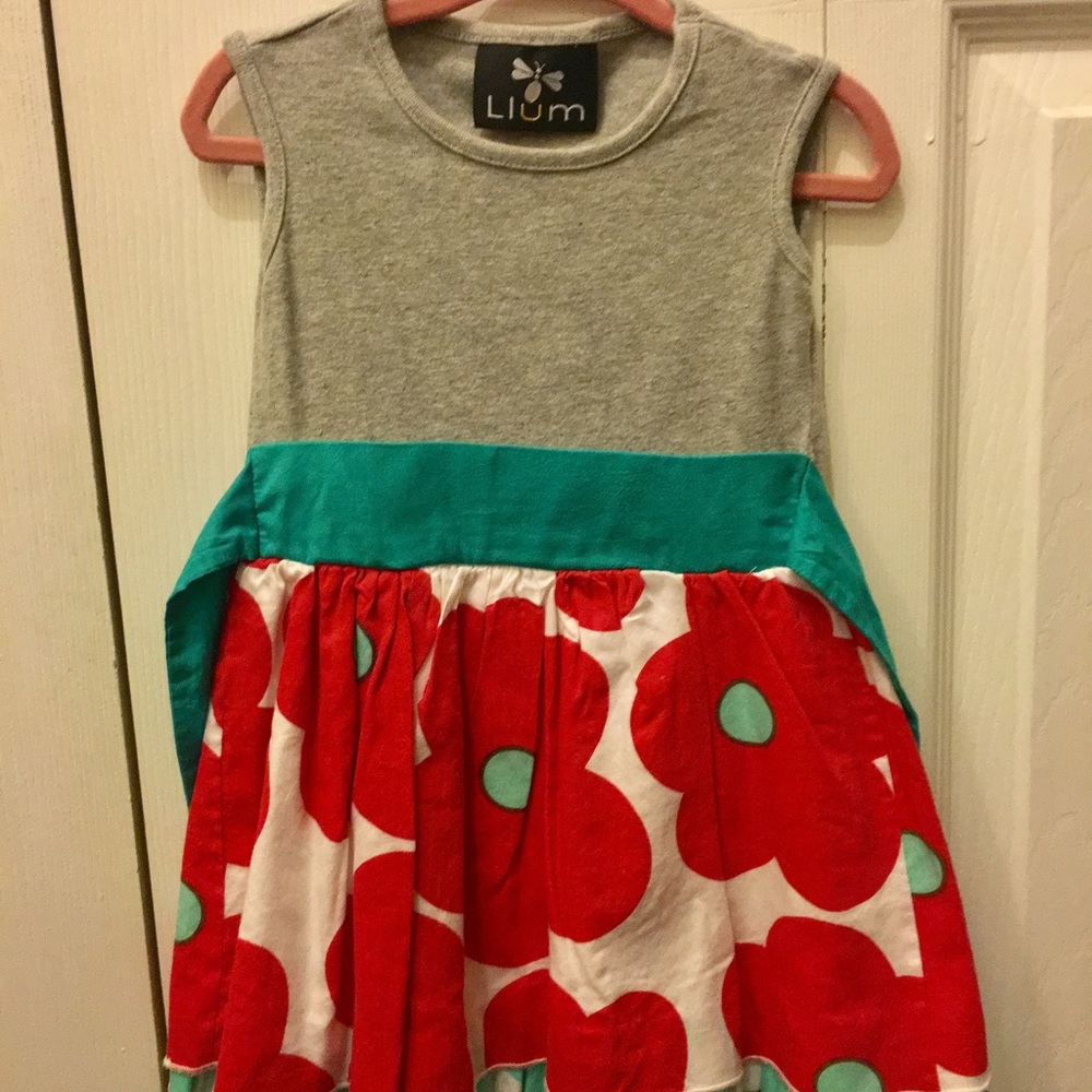 Super cute casual toddler dress. 9-12 mos