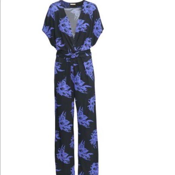 H&M Pants - Your new favorite jumpsuit H&M Pants - Your new favorite jumpsuit