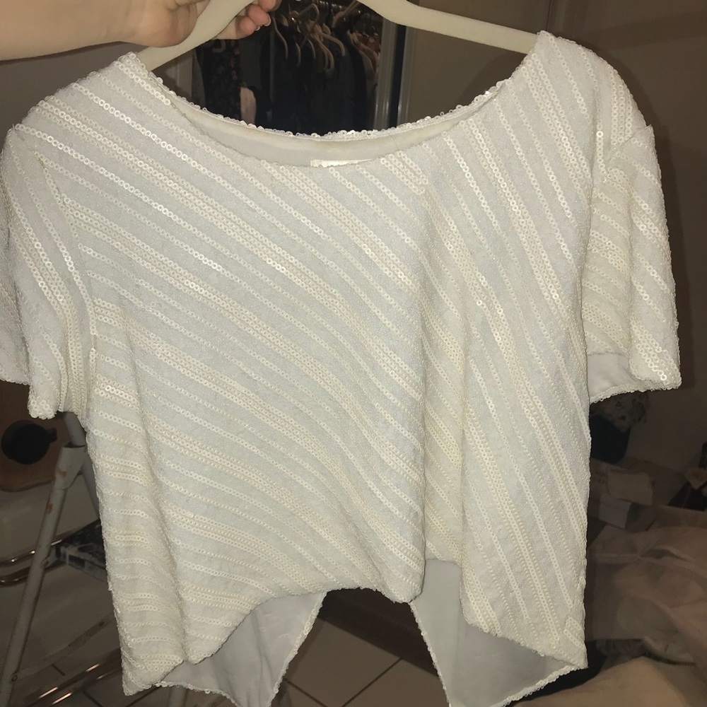 White sequence top