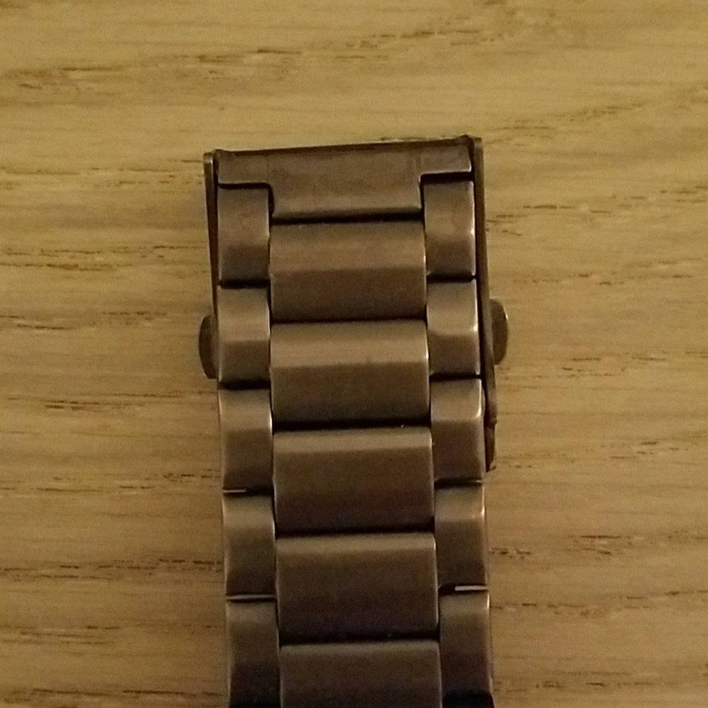 Watch - Picture 3 of 3