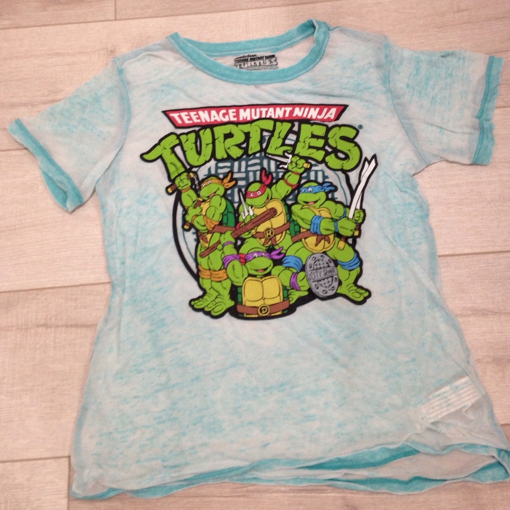 Women's Teenage Mutant Ninja Turtles Tee 🍕