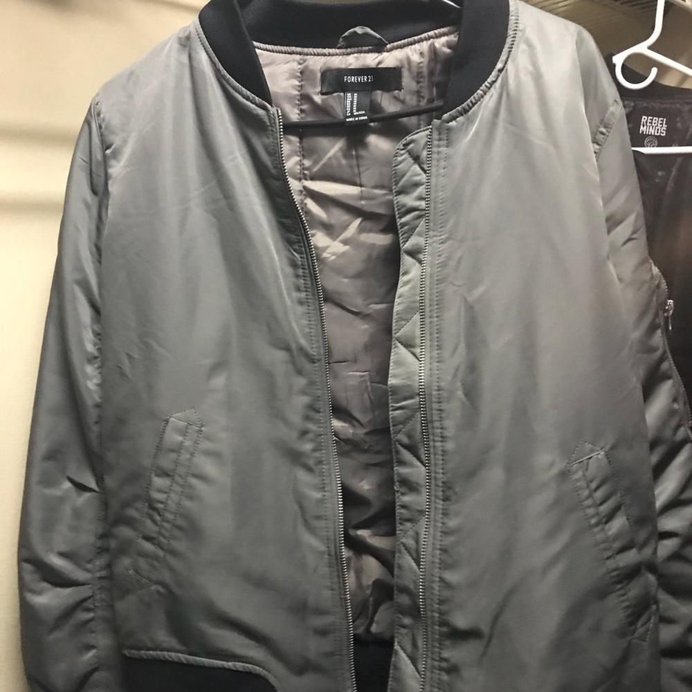 Bomber jacket