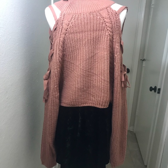 Vera Moda Tie Sleeve Sweater - Picture 7 of 8