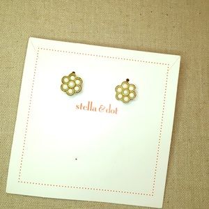 Stella & Dot earrings